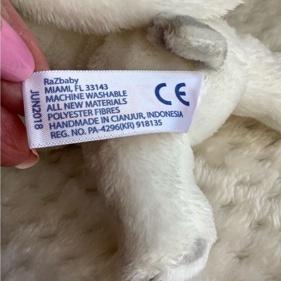 RaZbaby Plush Bunny Rabbit Pacifier Soother Holder Stuffed Animal Toy 2018 - Picture 11 of 11